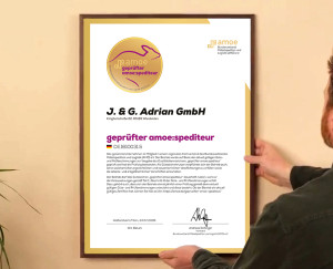 J. & G. Adrian erhält erneut das offizielle Zertifikat als „Geprüfter AMÖ-Spediteur“ J. & G. Adrian erhält erneut das offizielle Zertifikat als „Geprüfter AMÖ-Spediteur“